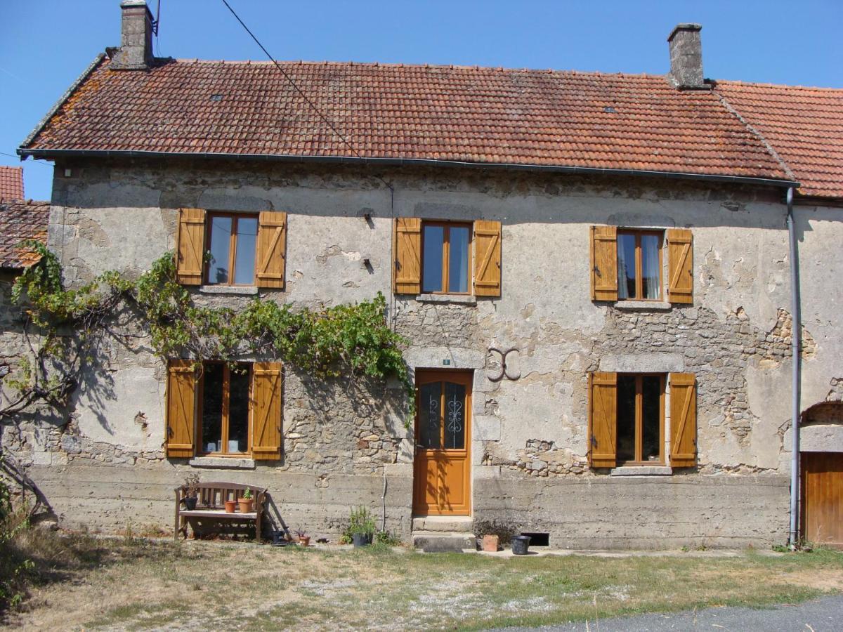Chambre D'Hotes De Puy Faucher Arrenes Esterno foto